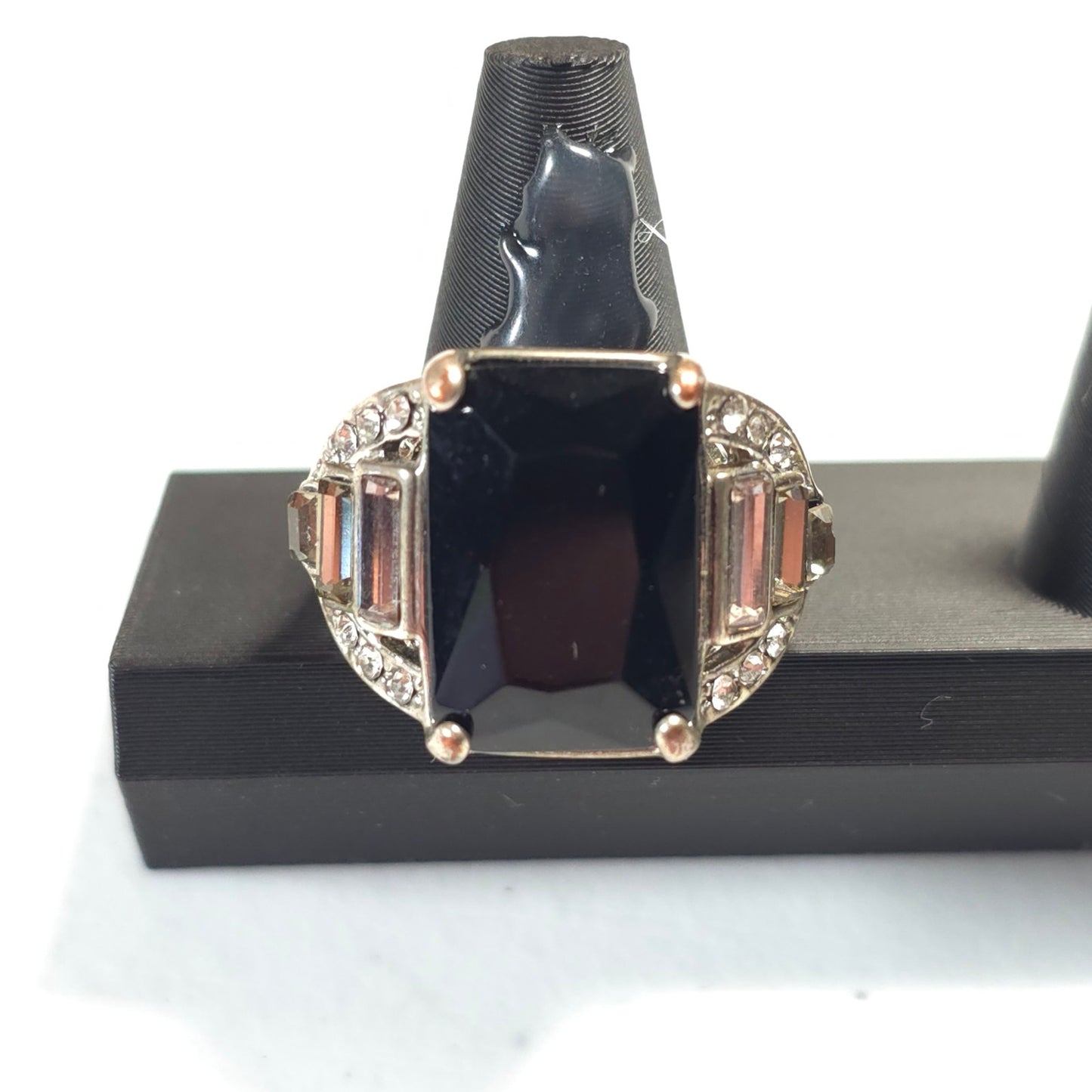 Banana Republic Costume Jewelry High Profile Statement Ring Size 5.75