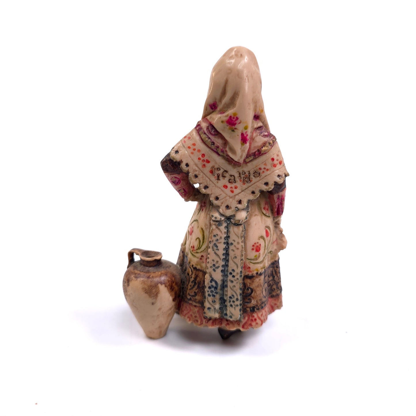 Vintage Ricardo Resin Figurine Woman With Pitcher Jar Pottery Signed