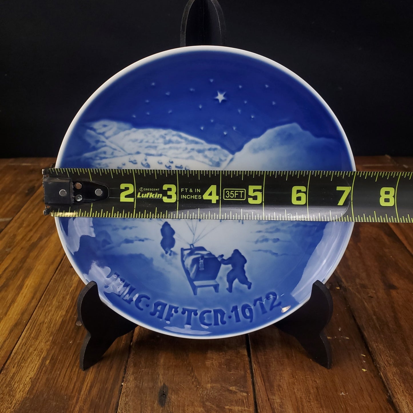1972 Bing & Grondahl Christmas Plate - Christmas in Greenland