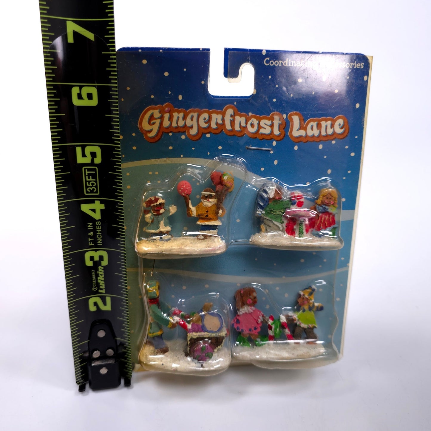 Sealed Gingerfrost Lane Gingerbread Village People Ballons Presents Candy Cane