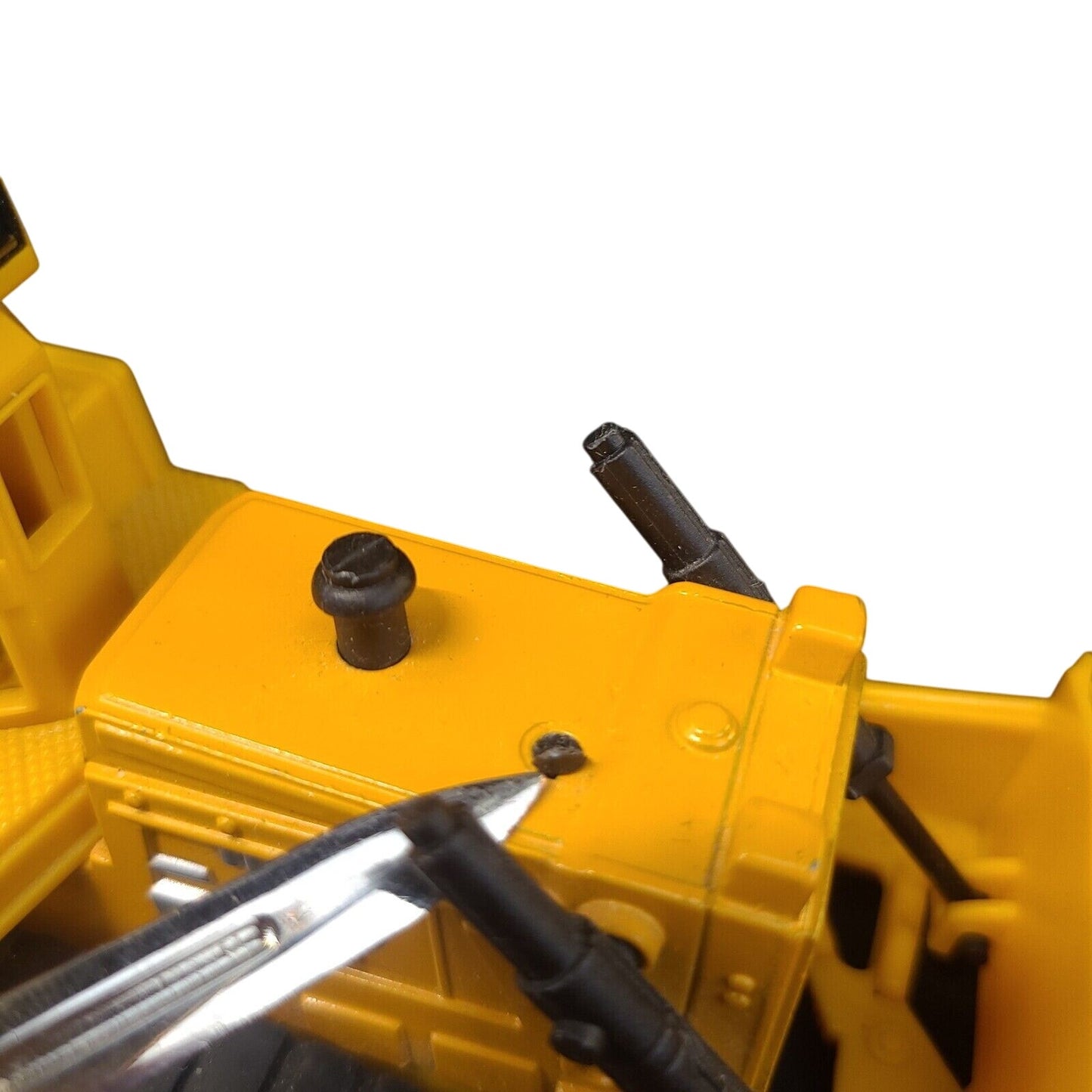 1998 Smart Toys Dynamic Diecast Yellow Bulldozer Construction Vehicle