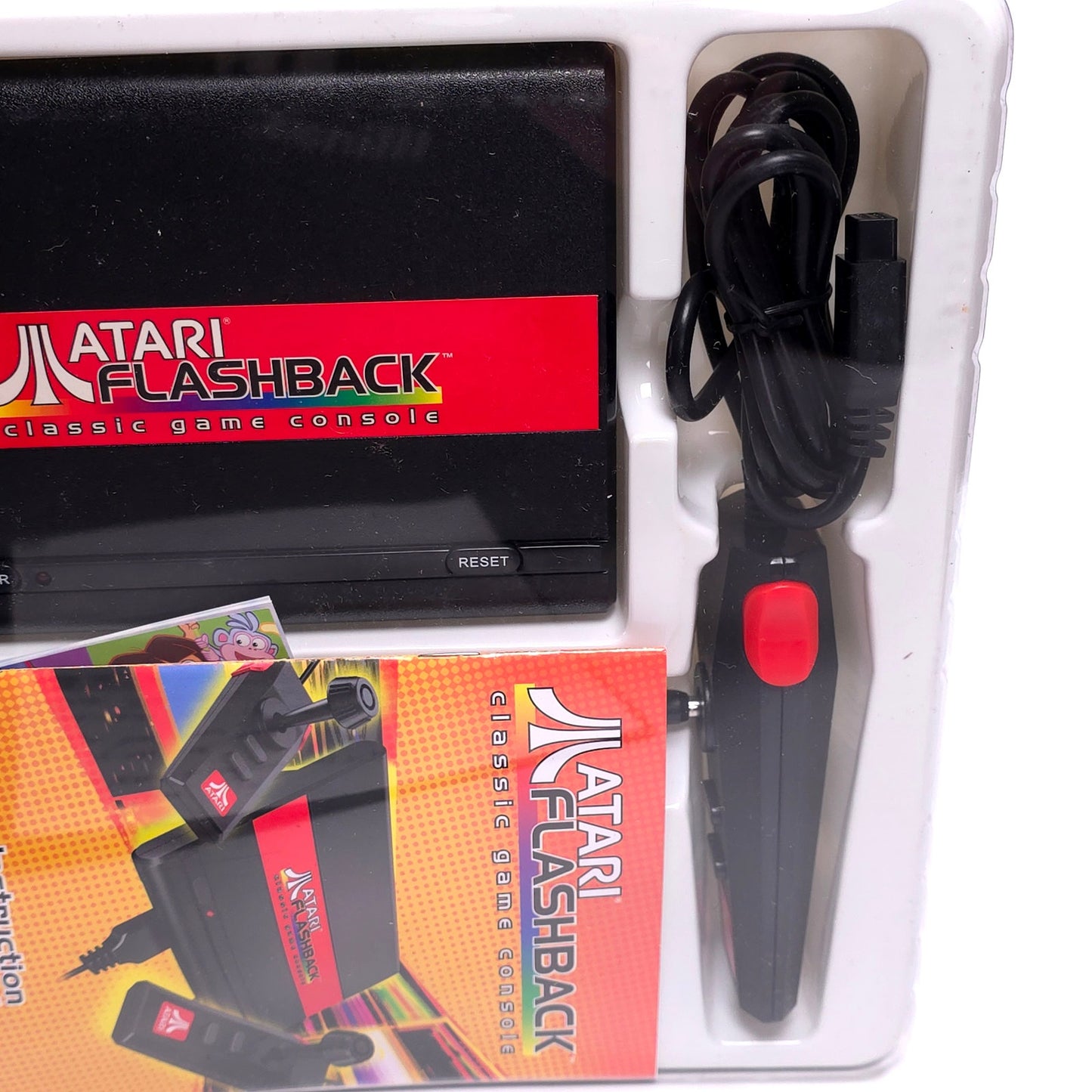 Launch Edition Atari Flashback Classic Game Console 20 Games