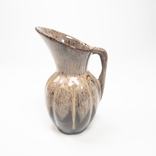 Vintage MCM 6" Evangeline Borwn/White Drip Pitcher Creamer Canada