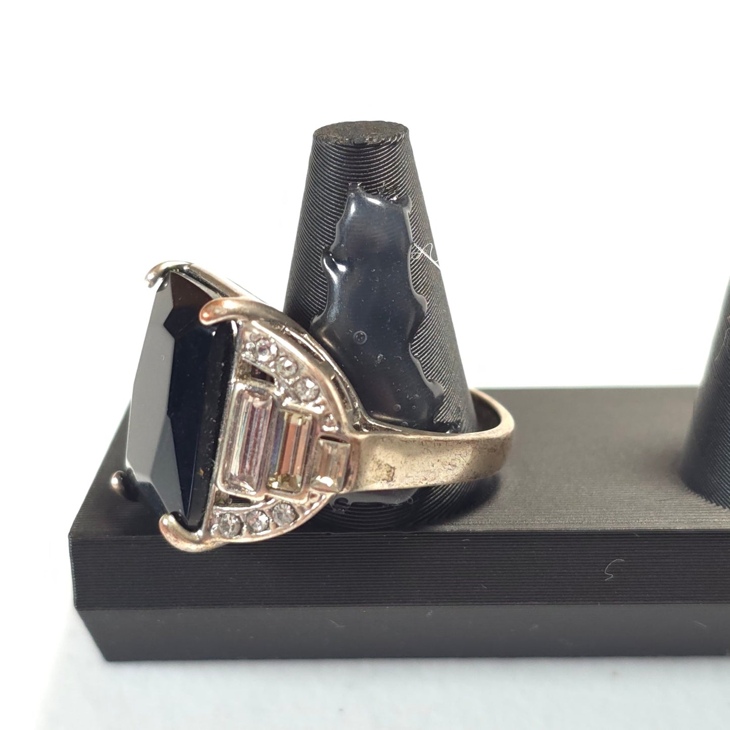 Banana Republic Costume Jewelry High Profile Statement Ring Size 5.75