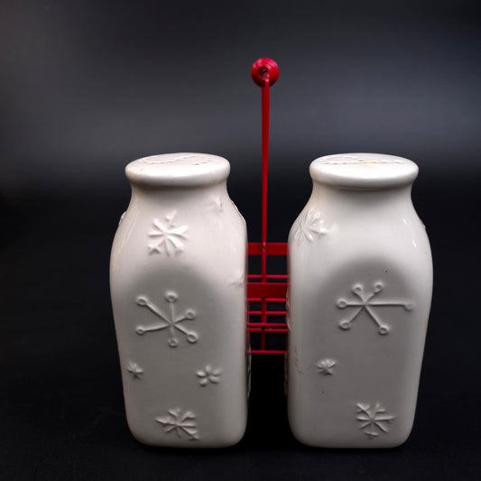 Hallmark Snowman Milk Bottle Snowman Salt & Pepper Shakers w/ Crate Holder