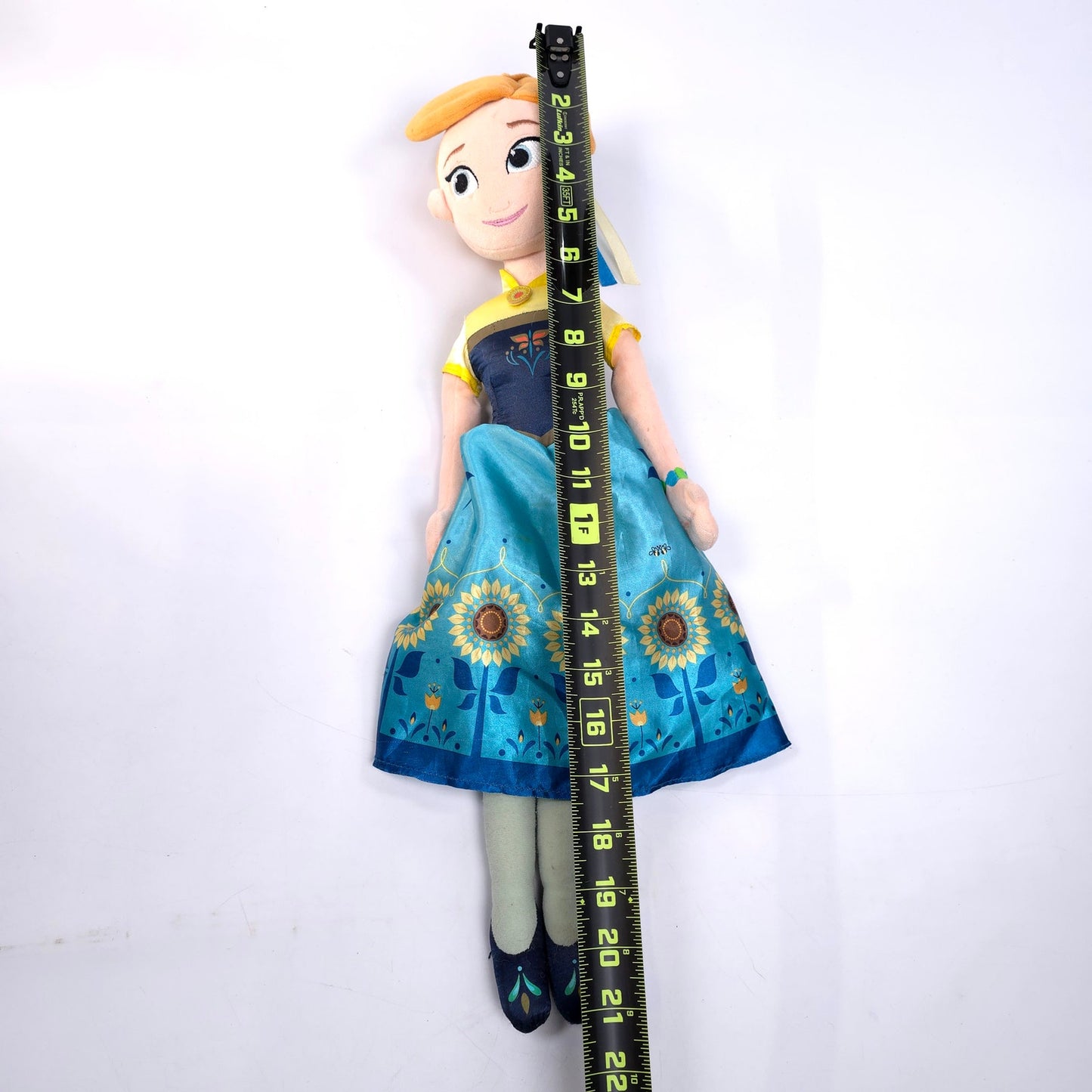 Disney Store princess 20" Plush Doll Anna Frozen