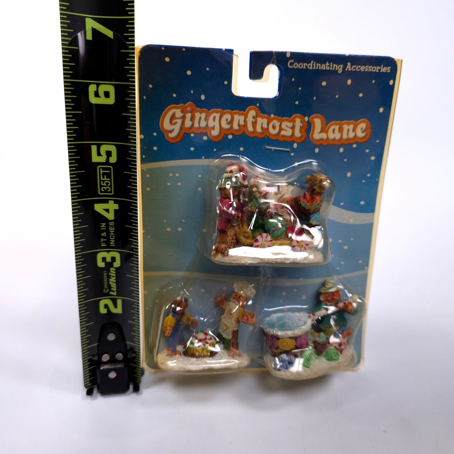 Sealed Gingerfrost Lane Gingerbread Village People Sleigh Presents Soup Candy