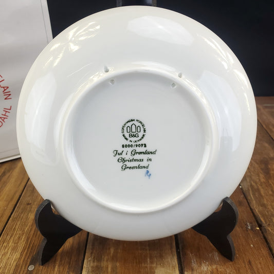 1972 Bing & Grondahl Christmas Plate - Christmas in Greenland