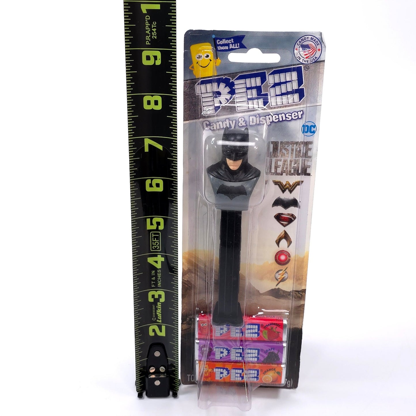PEZ Batman E Footed Candy Dispenser 2016 DC