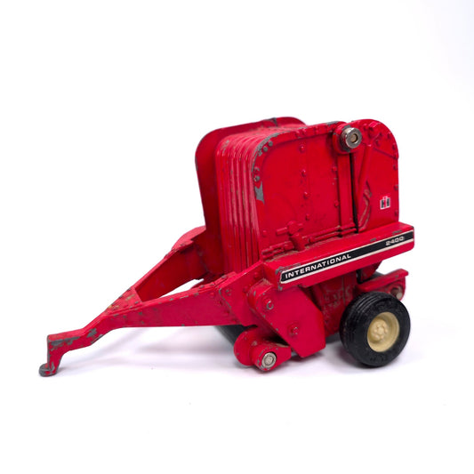 ERTL 1/32 Case International Harvester IH 2400 Round Baler Metal Diecast READ