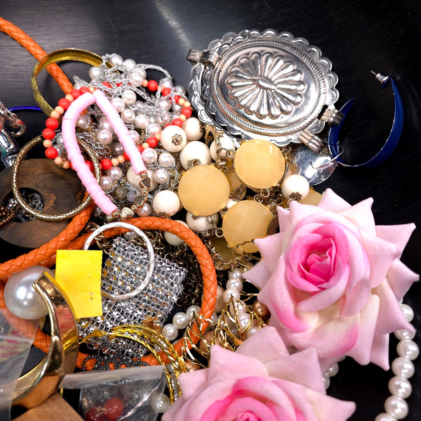 1 lb Vintage to Now Mixed Jewelry Lot Costume Craft Repair Resale JL23