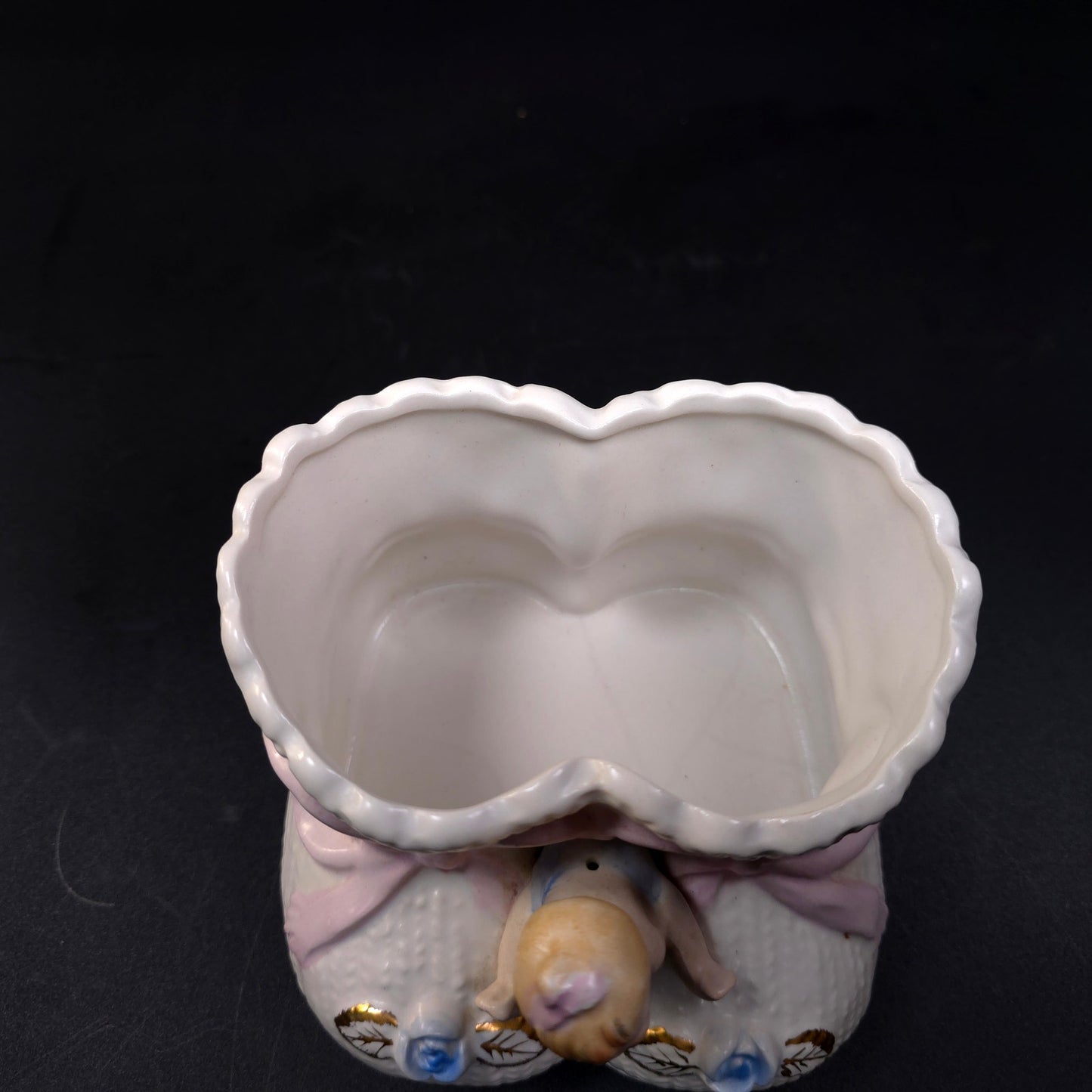 Vintage Napcoware Porcelain Baby Shoes trinket Dish Planter