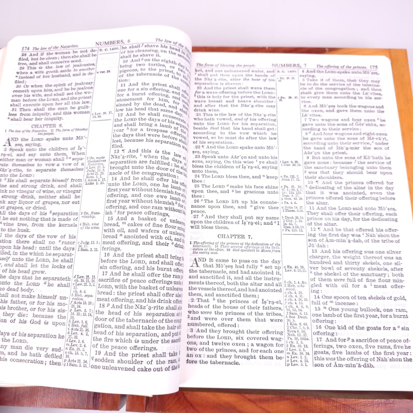 1958 Memorial Holy Bible American Legion KJV with Wood Storage Box Gilt Gilding