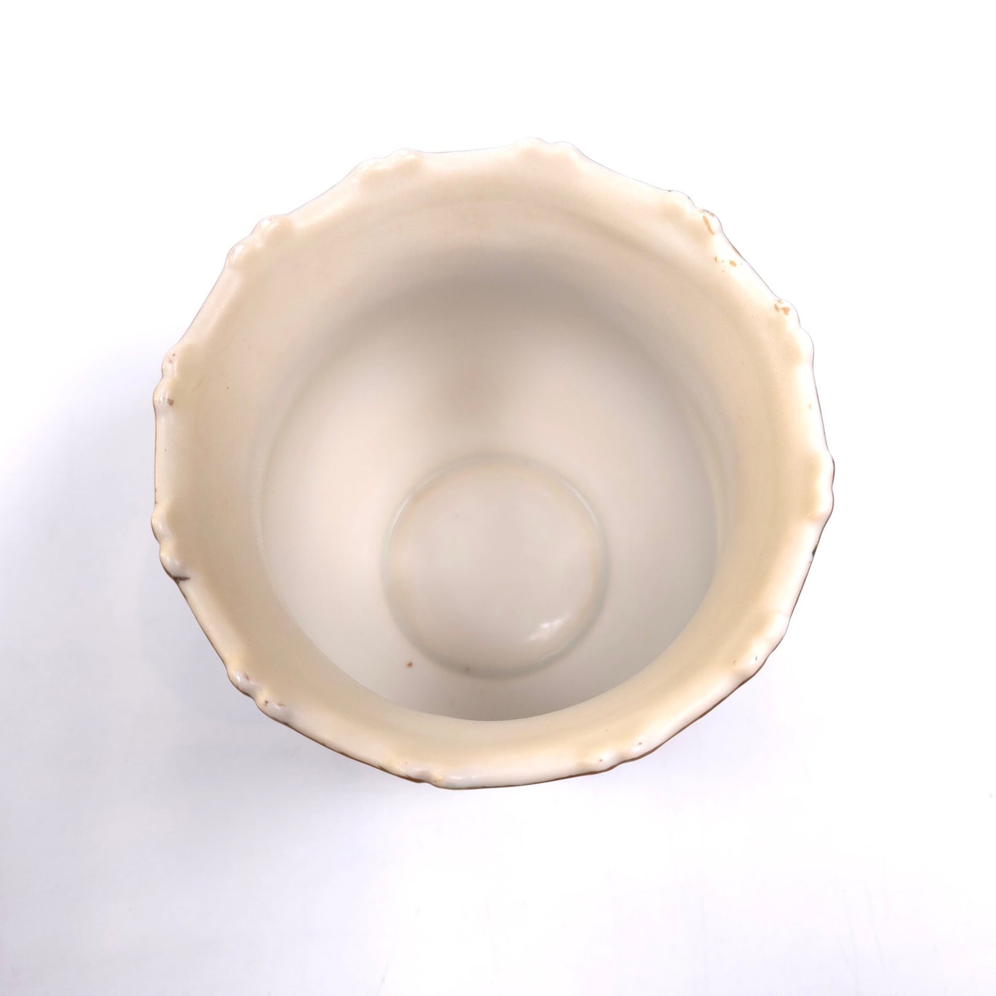 Vintage Ardalt Lenwile Scalloped Vase Cache Flower Pot Renaissance