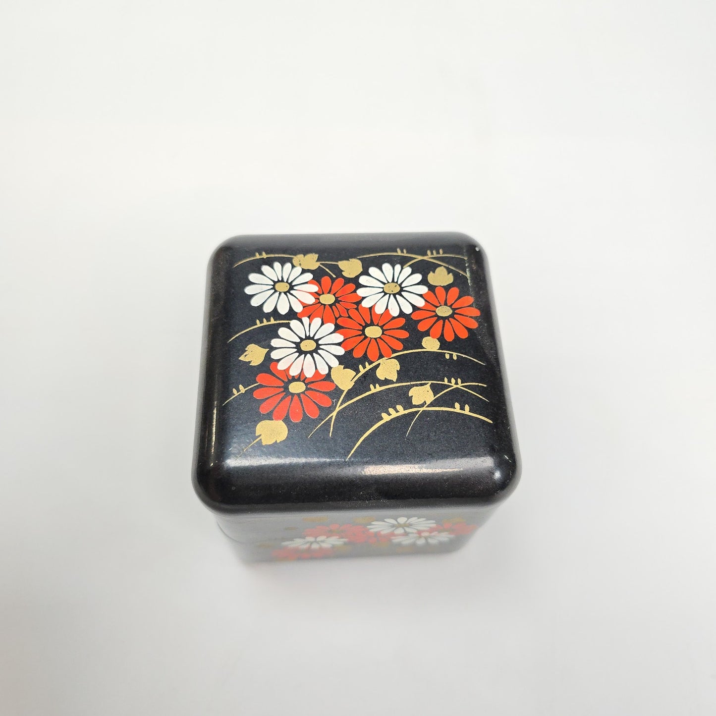 Vintage Japanese 2 Tier Lacquer Bento Trinket Box Flower Pattern
