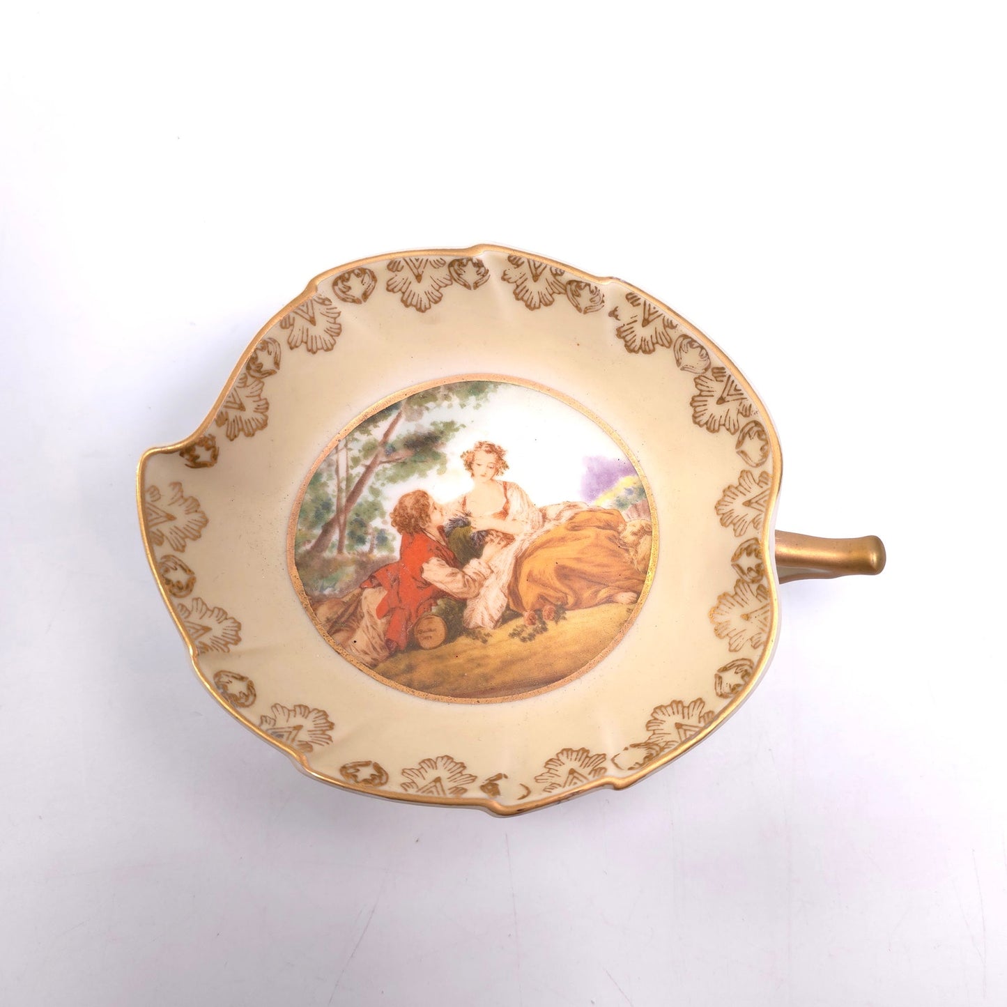 Vintage Ardalt Lenwile 3 Leg Nappy Trinket Dish Renaissance