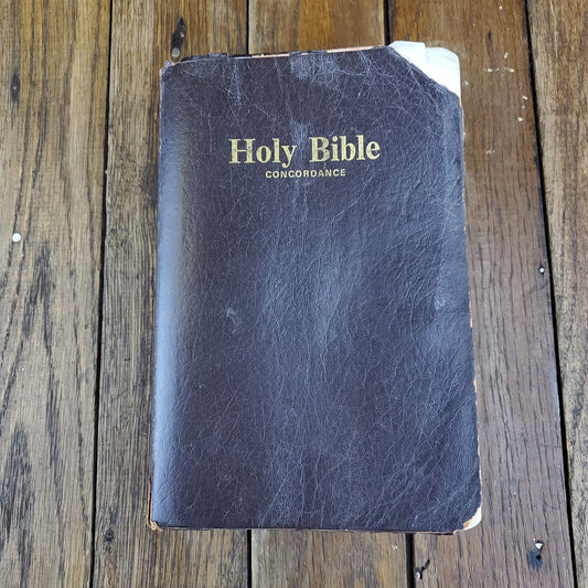 1986 Holy Bible KJV Concordance Red Letter Edition Christian Heritage Large Font