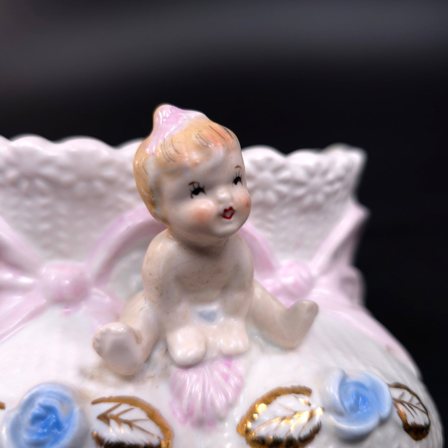 Vintage Napcoware Porcelain Baby Shoes trinket Dish Planter
