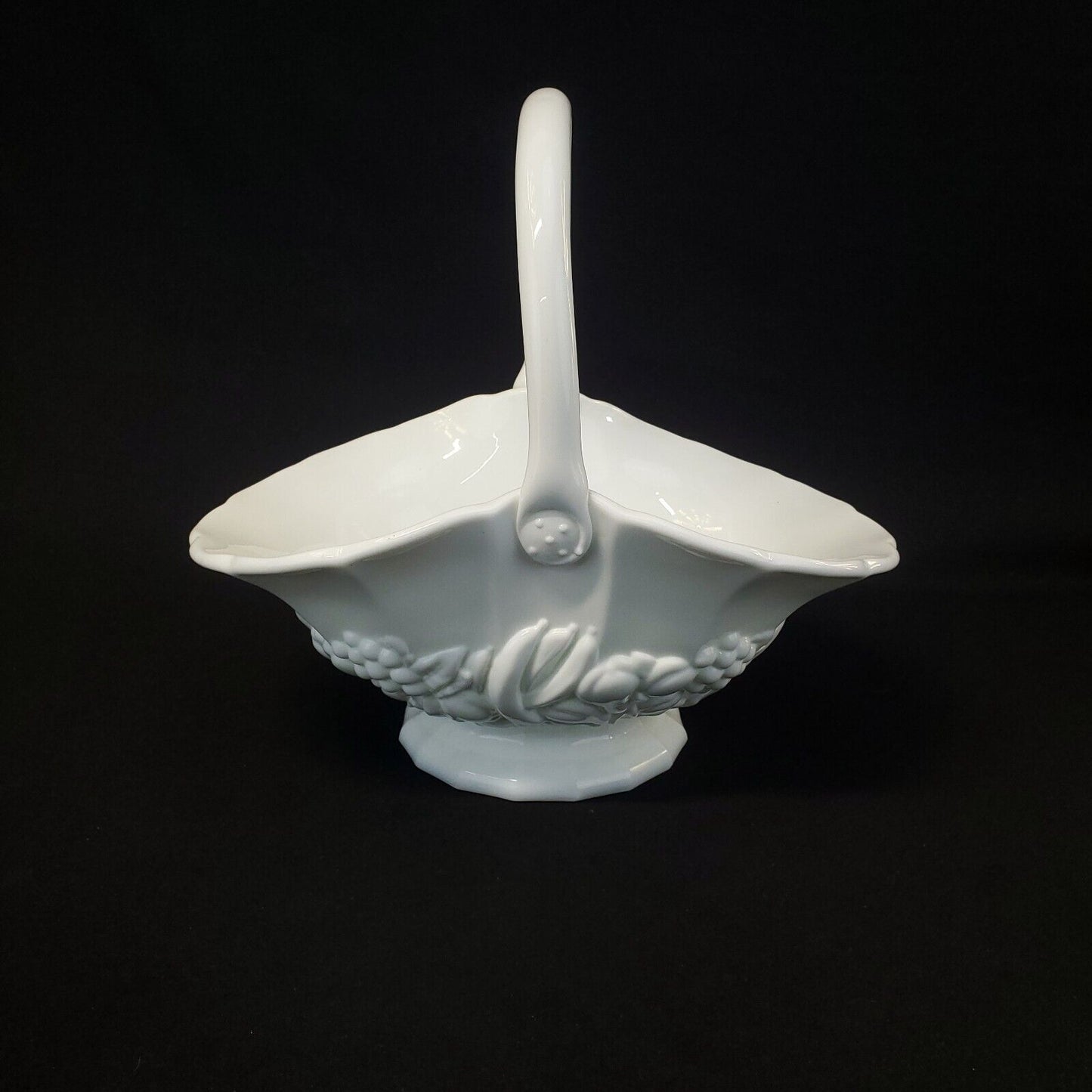 Large Ivory Porcelain Fruit Basket - Decorative Collectible