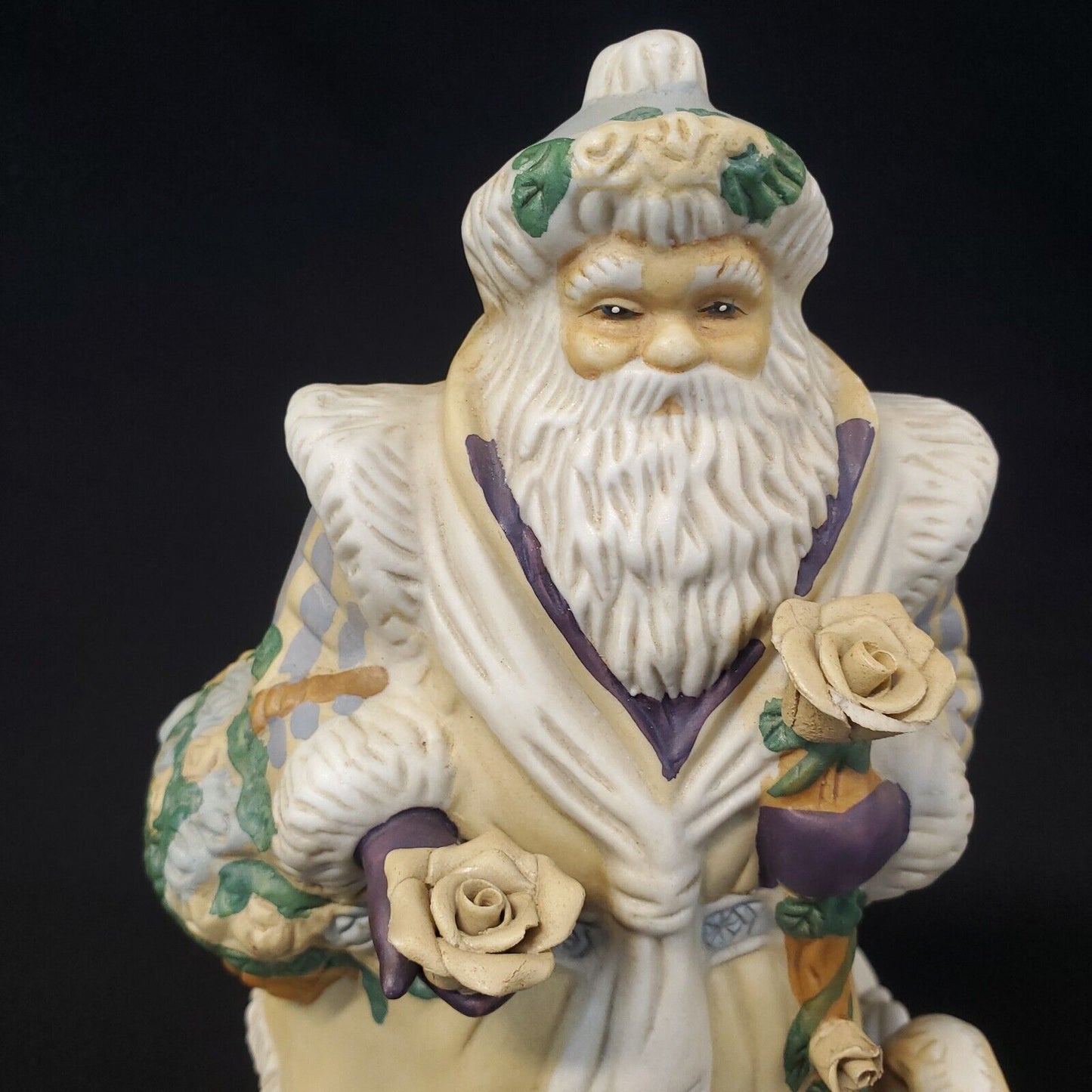 Victorian Musical Santa Christmas Plays "I'm Dreaming of a White Christmas"