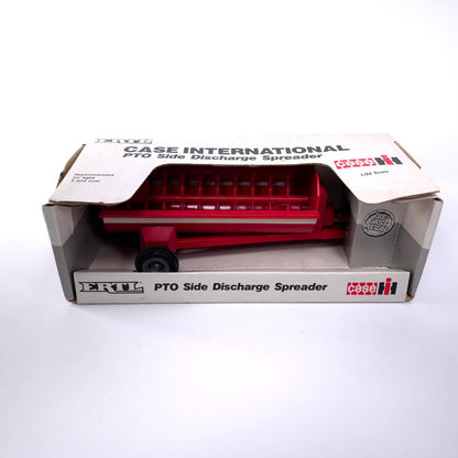 ERTL Case International Harvester IH PTO Side Discharge Spreader Metal Diecast