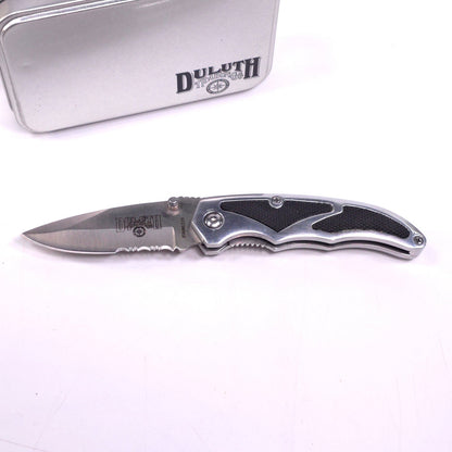 Duluth Trading Co Stainless Steel Partially Serrated Locking Pocket Knife Belt
