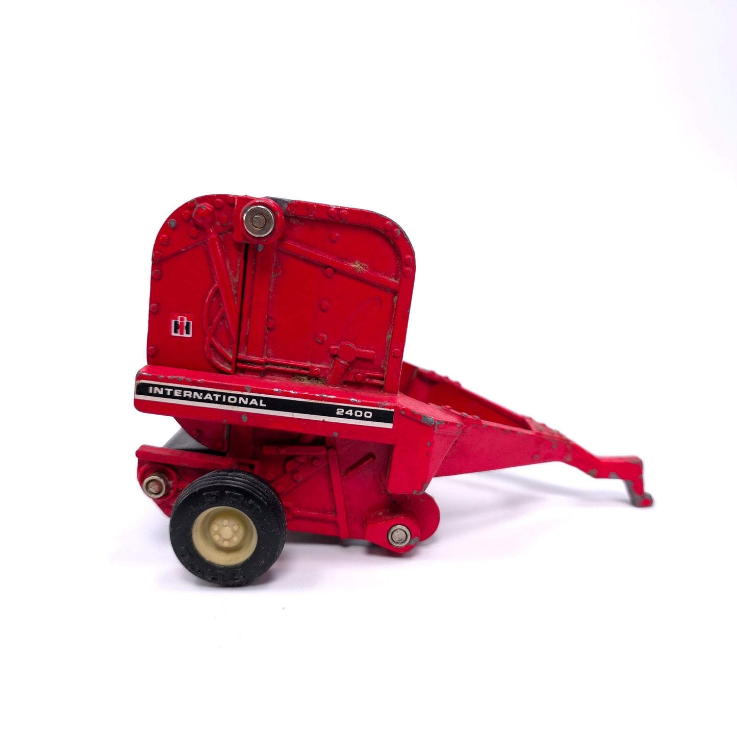 ERTL 1/32 Case International Harvester IH 2400 Round Baler Metal Diecast  READ