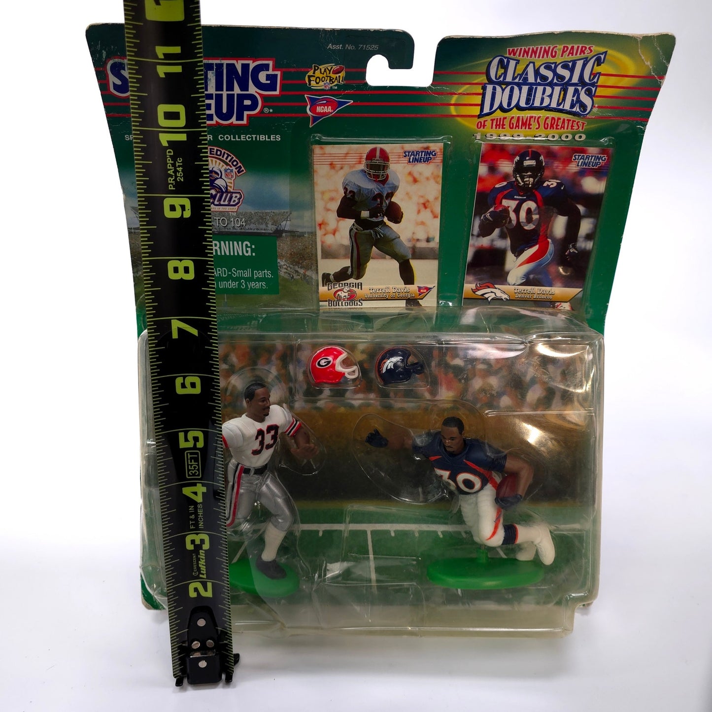 Sealed Terrell Davis 1999 Starting Lineup NFL Football Denver Broncos Bulldogs