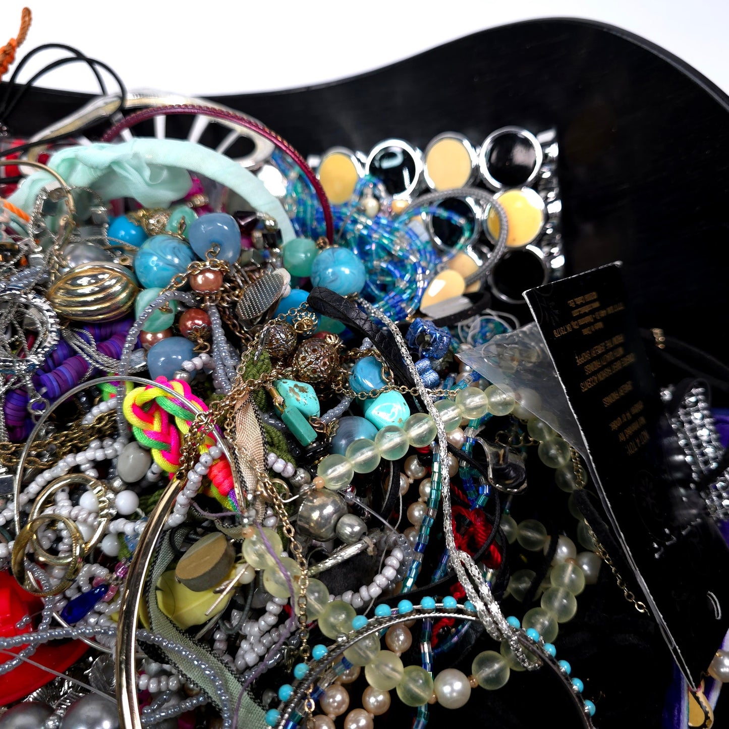 5 lb Vintage to Now Mixed Jewelry Lot Costume Craft Repair Resale JL2