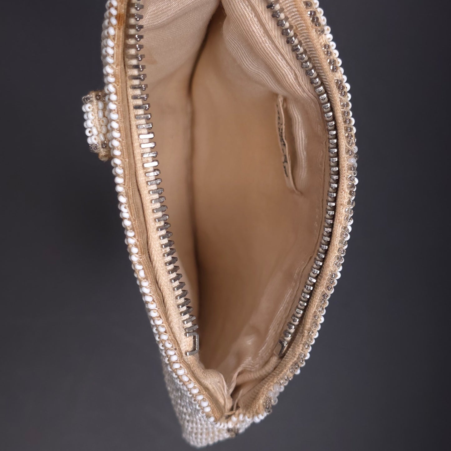 Vintage Czechoslovaxia Beaded Evening Clutch Handbag Purse Zipper Closure