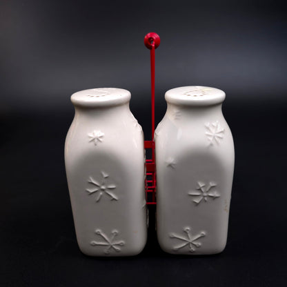 Hallmark Snowman Milk Bottle Snowman Salt & Pepper Shakers w/ Crate Holder