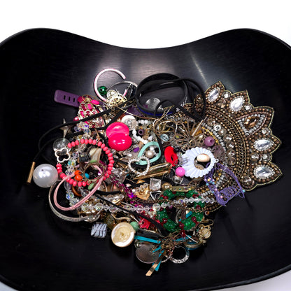 1 lb Vintage to Now Mixed Jewelry Lot Costume Craft Repair Resale JL24