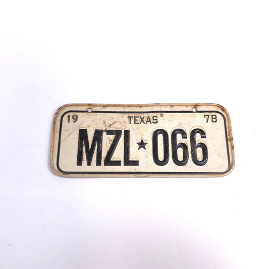 Vintage 1978 Metal Bicycle Plate Texas MZL 066
