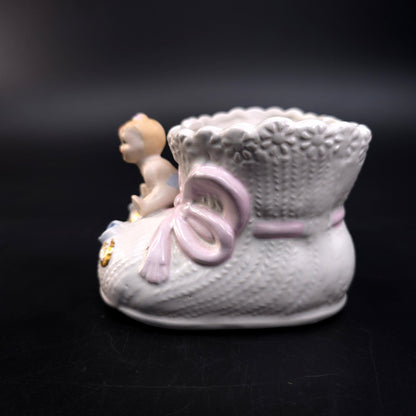 Vintage Napcoware Porcelain Baby Shoes trinket Dish Planter