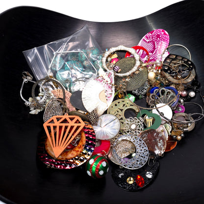 1 lb Vintage to Now Mixed Jewelry Lot Costume Craft Repair Resale JL31