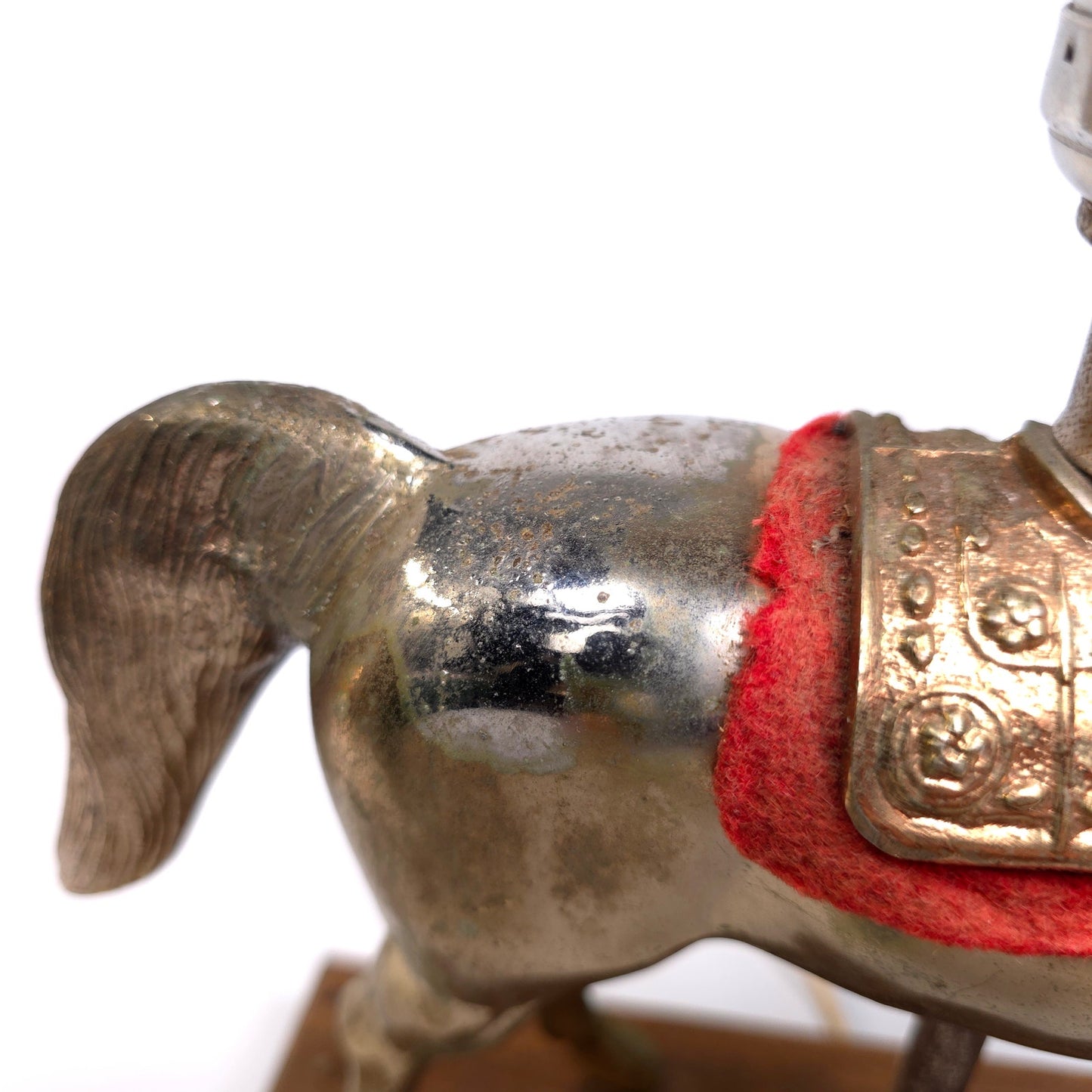 Vintage Tarnished Metal Cowboy Show Horse Lamp Works