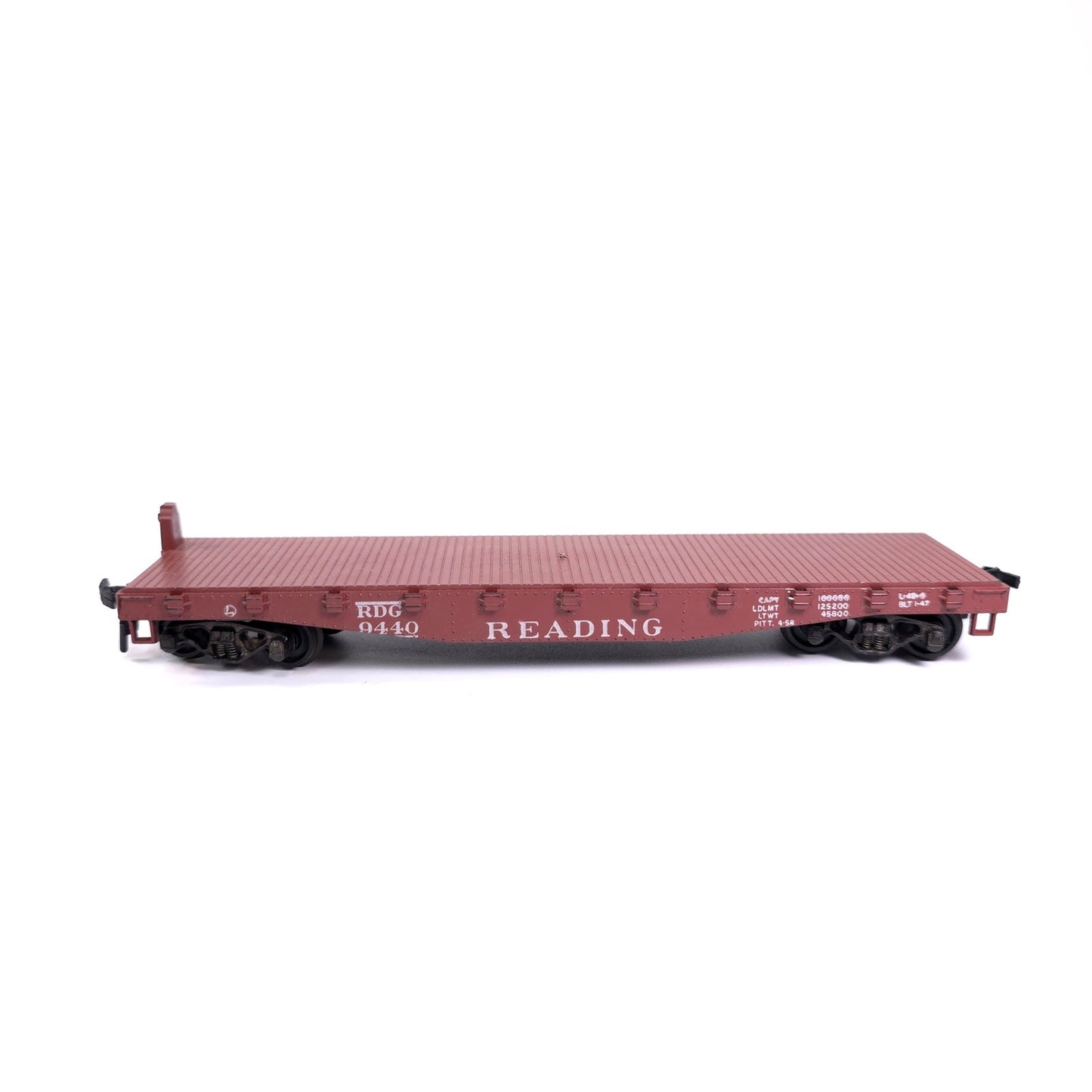 HO Scale Reading RDG 9440 Flat Train Car