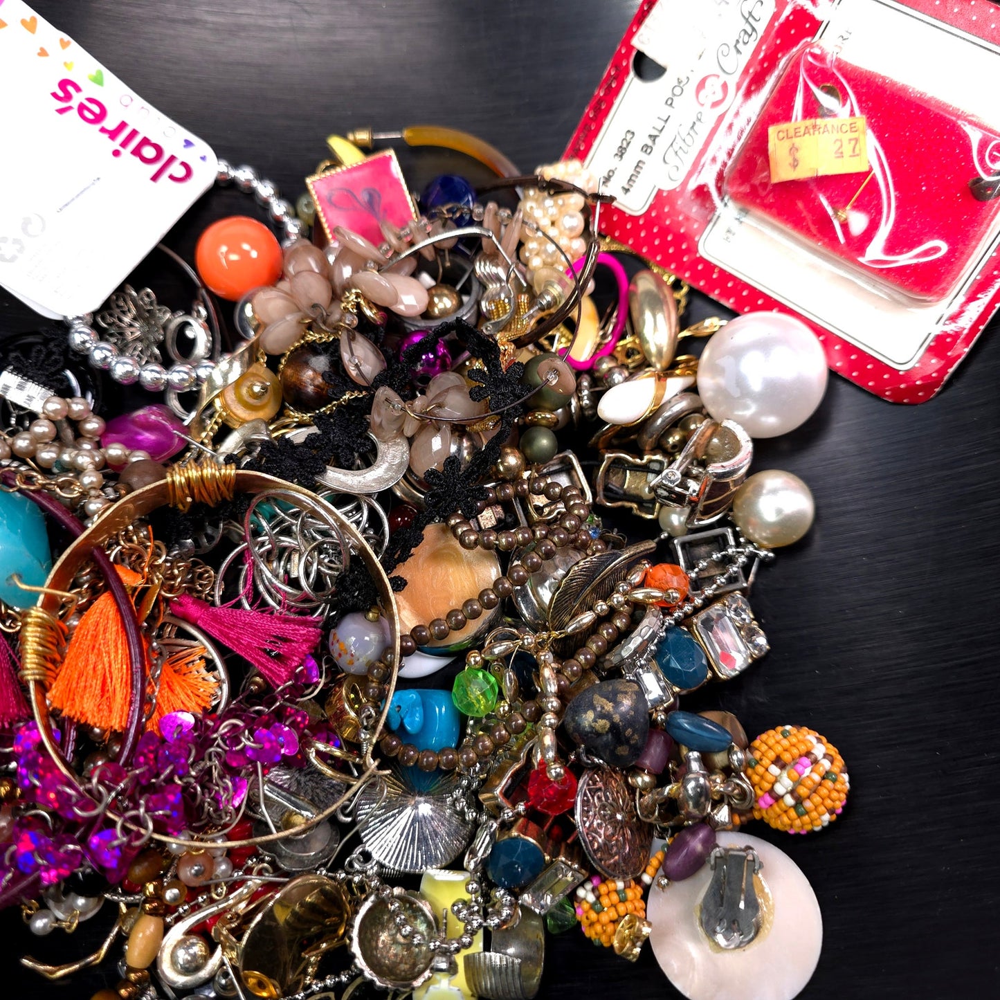 1 lb Vintage to Now Mixed Jewelry Lot Costume Craft Repair Resale JL11