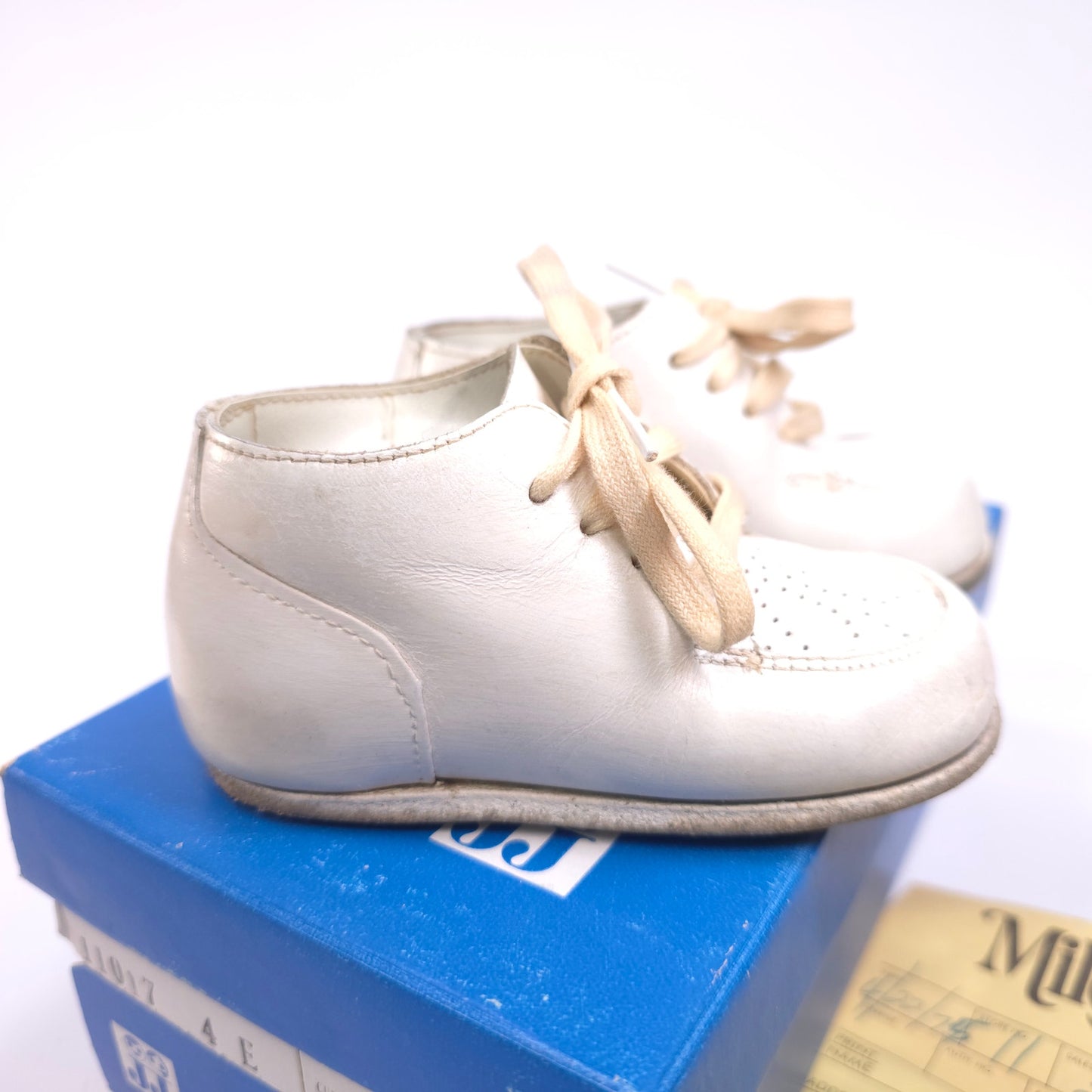 Vintage 1975 Jumping Jacks Hi Top Cuddler 2 Baby Shoes Size 4E - 11017