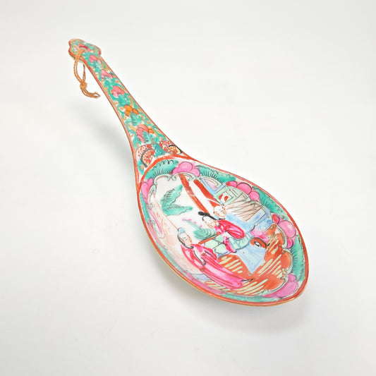 Y.T. Asian Ceramic Soup Decorated In Hong Kong