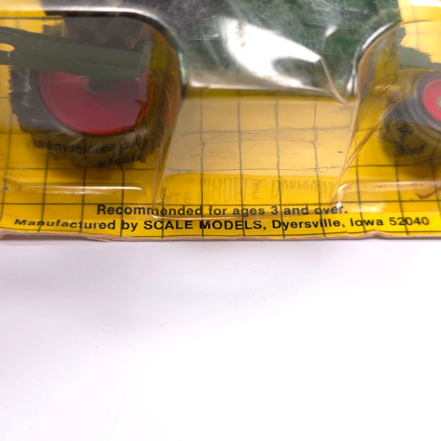 Sealed First Edition Oliver Rowcrop 1/32 Scale Metal Diecast Farm Tractor