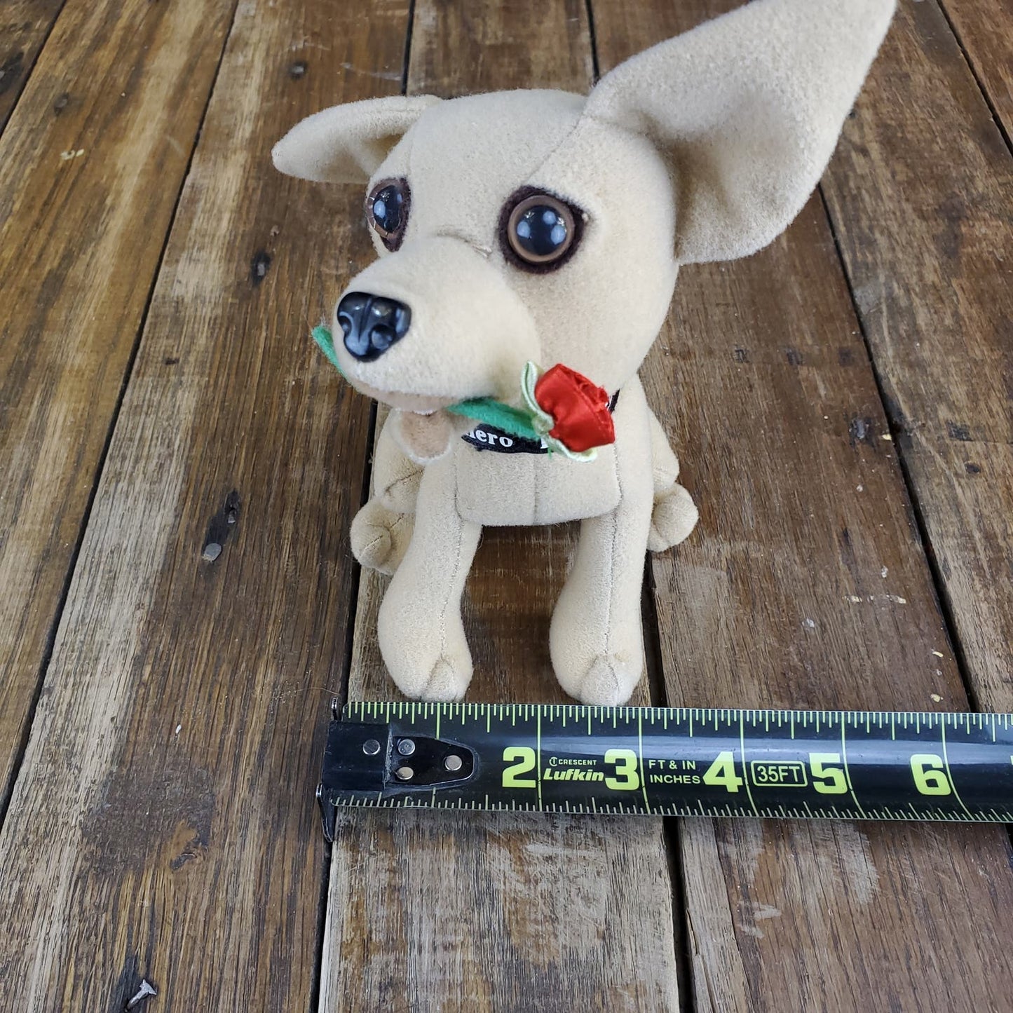 Vintage Yo Quiro Taco Bell Chihuahua Plush Holding Rose Not Working