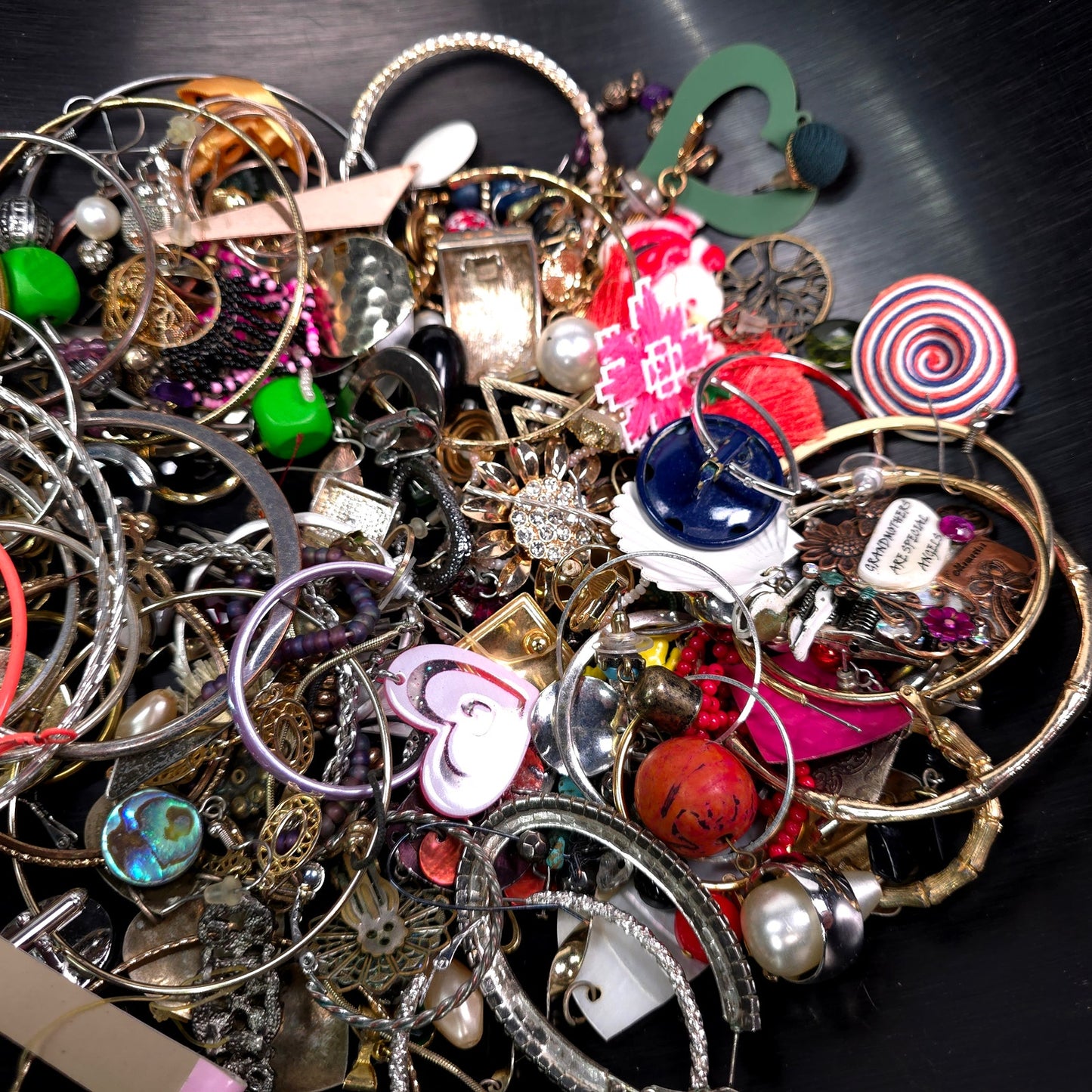 1 lb Vintage to Now Mixed Jewelry Lot Costume Craft Repair Resale JL12