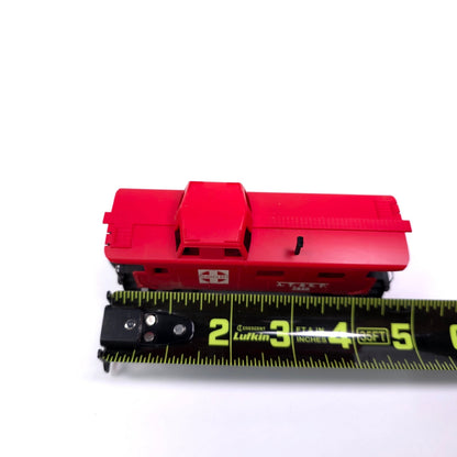 HO Scale Santa Fe ATSF 7240 Caboose Train Car