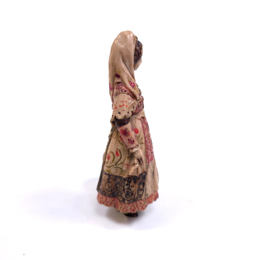 Vintage Ricardo Resin Figurine Woman With Pitcher Jar Pottery Signed