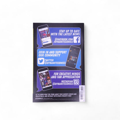 Vampirella Red Sonja #09 Dynamite Comics 2020 Cosplay Variant