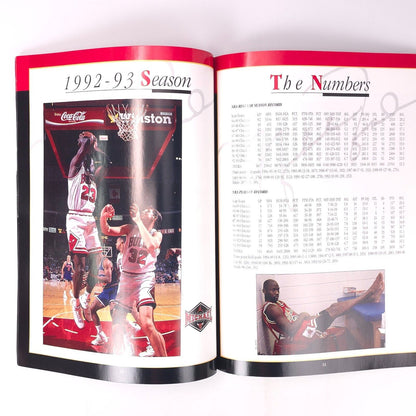 A Salute to Michael Jordan November 1994 Magazine Book Chicago Bulls