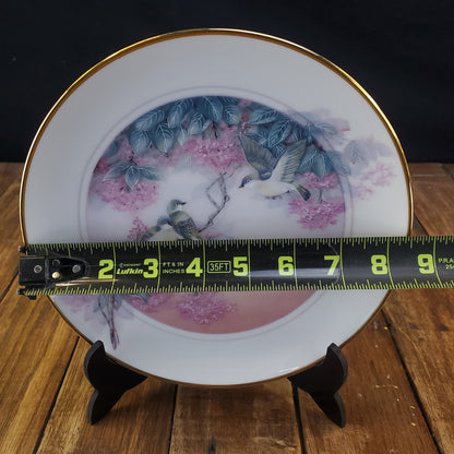 1988 John Cheng Oriental White Eyes of Beauty Collector Plate 24k Gold Trim