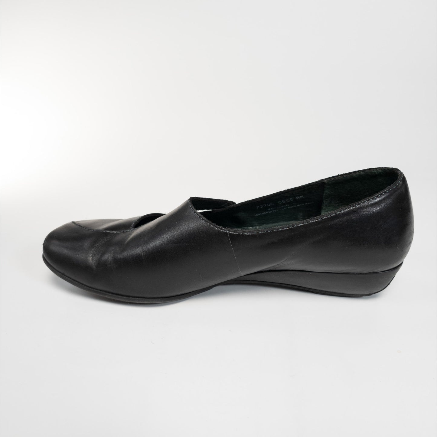 Clarks Leather Wedge Heel Business Casual Loafer Women's Size 8M