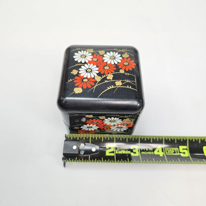 Vintage Japanese 2 Tier Lacquer Bento Trinket Box Flower Pattern